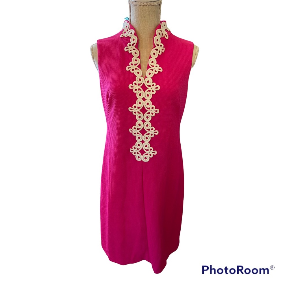 Super cute pink and white Elle size small